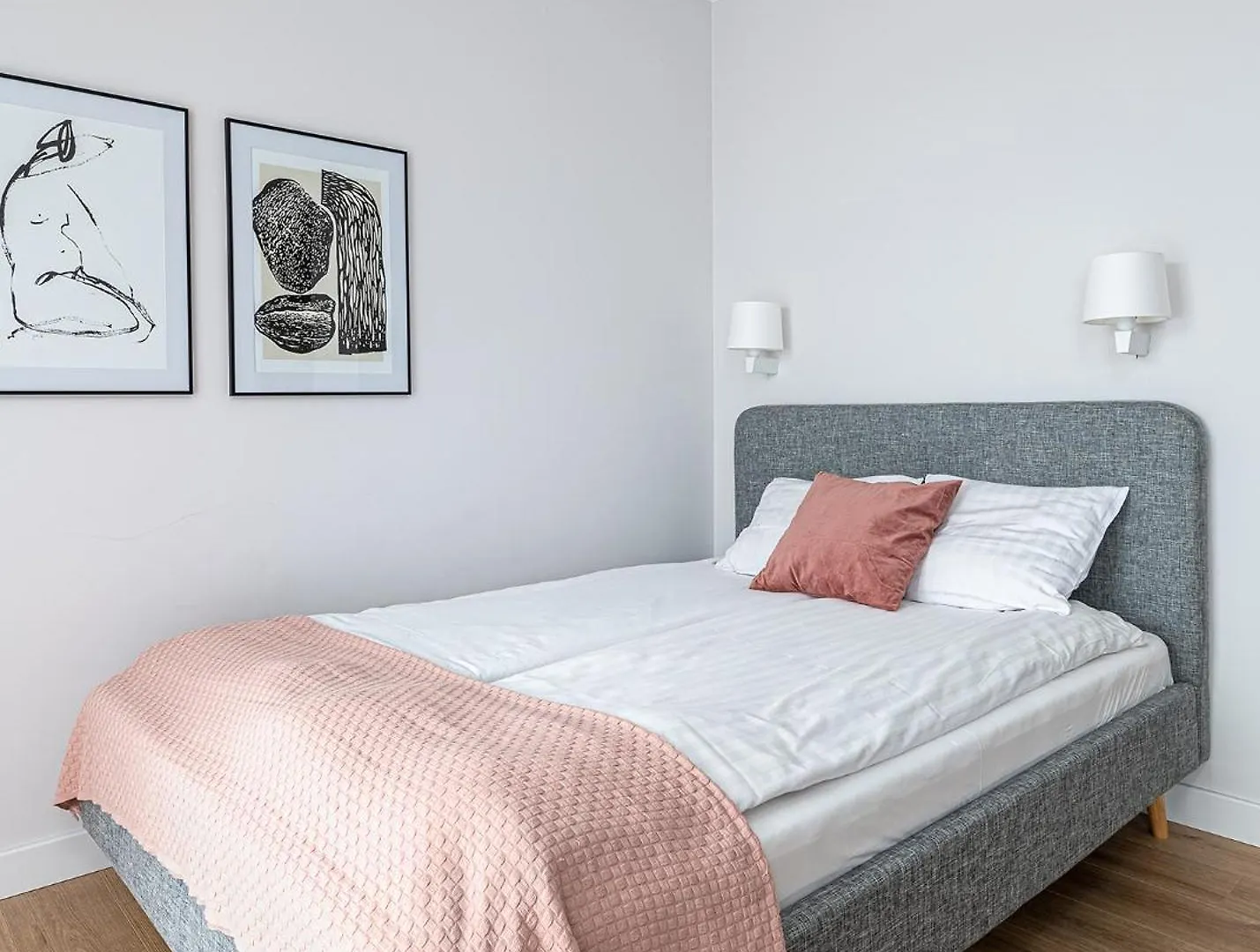 Rentplanet - Apartamenty Wiktoryn Warsaw 0*,  Poland